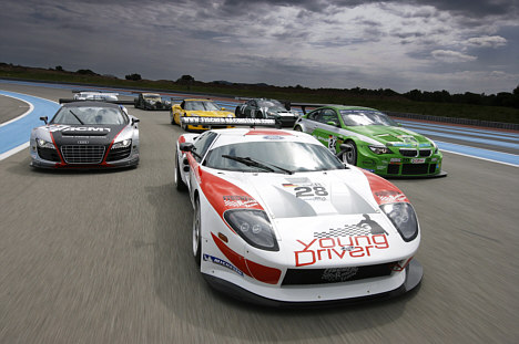 I påsken går det løs for Christoffer Nygaard i Fischer Racings Ford GT.